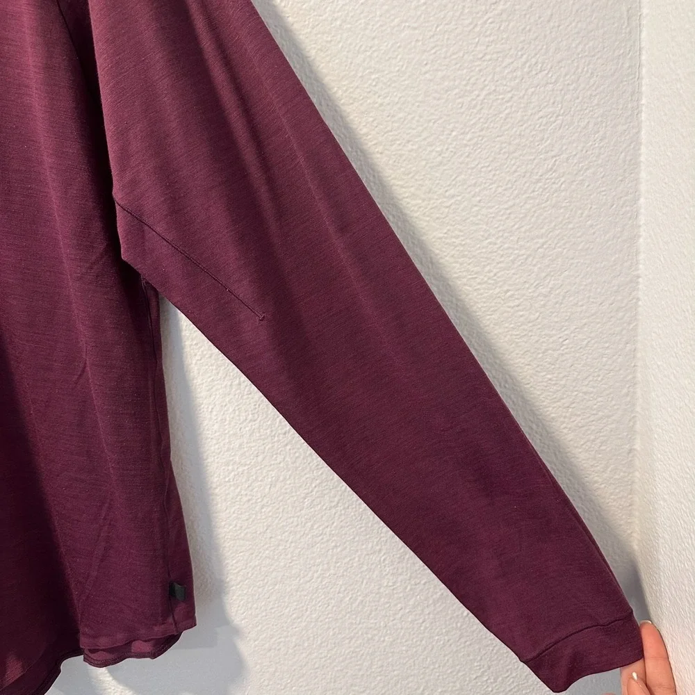 Lululemon Size-XL‎ Refract Long Sleeve Wool lab Black Cherry Deep Fuschia